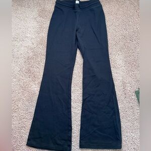 Aritzia Sundays Best Flared Pants